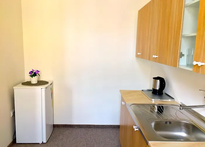 Apartment Centre *